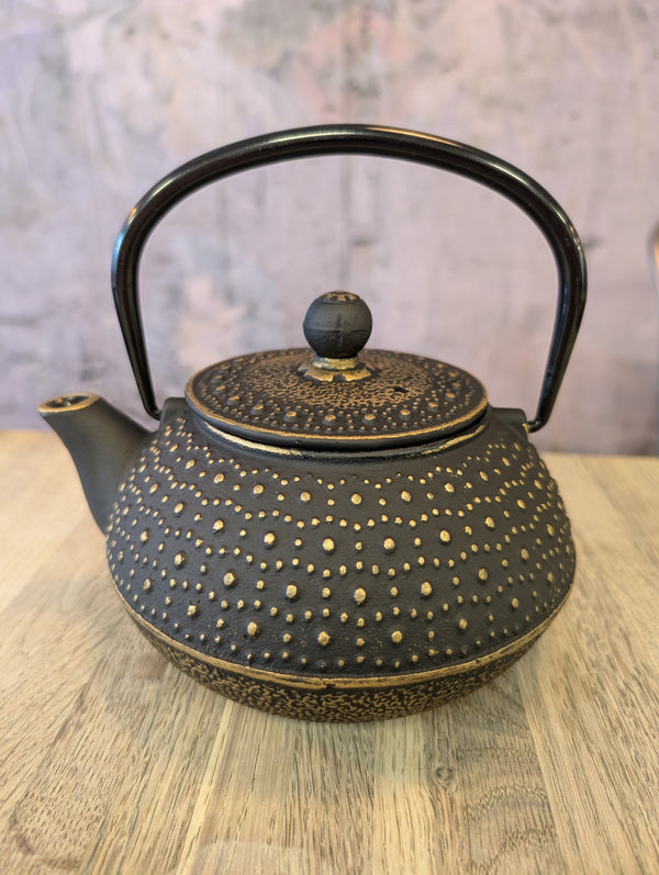 Cast Iron Grana Infuser Teapot 800ml