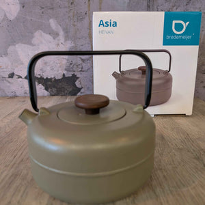 Henan Cast Iron Tea Pot 0.75 Ltr