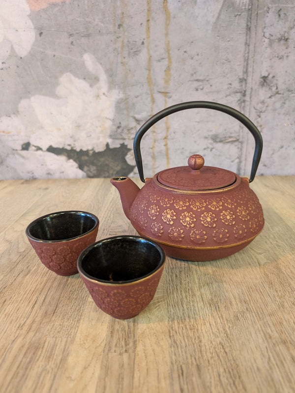 Shanghai Cast Iron Tea Set 0.6 Ltr