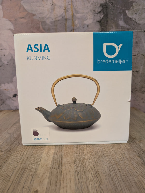 Kunming Cast Iron Tea Pot 1.3 Ltr